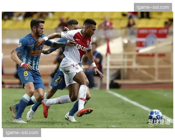 战报:巴黎圣日耳曼2-1客胜摩纳哥,领先优势扩大至12分 战报:巴黎圣日耳曼2-1客胜摩纳哥,领先优势扩大至12分