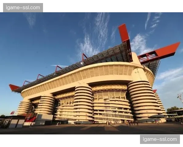 圣西罗-梅阿查球场翻新计划公布，将增设可开合顶棚