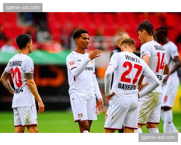 数据分析：对比拜仁、多特、勒沃库森三强由守转攻的平均用时